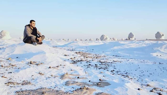 White & Black desert tour