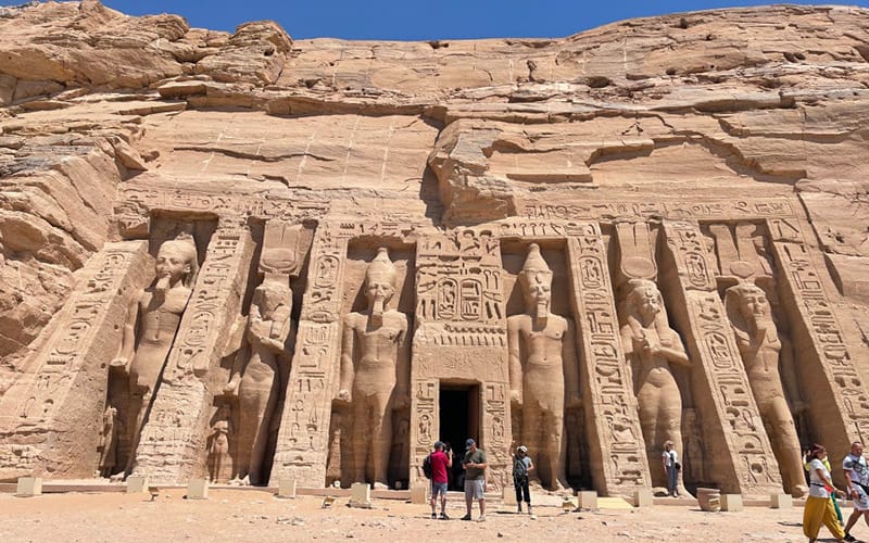 Abu Simbel Day Tour