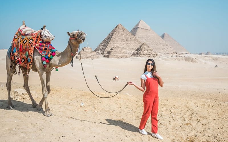 Giza Pyramids & Sphinx Day Tour